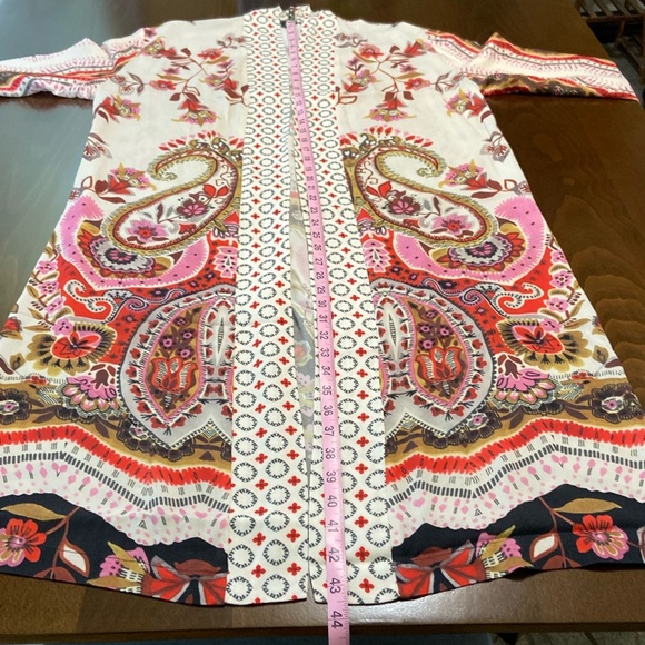 Beautiful Boston Proper Kimono in excellent condition, size S, versatile piece. - Picture 8 of 13